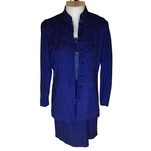 SANTA FE by Karin Stevens Deep Royal Blue
2-Piece Dress/Suit Ensemble Size 8 - Picture 1 of 8